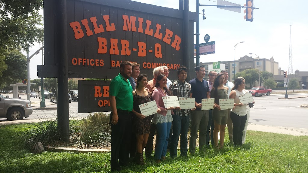 Bill Miller Bar-B-Q | 430 S Santa Rosa Ave, San Antonio, TX 78207, USA | Phone: (210) 225-4461