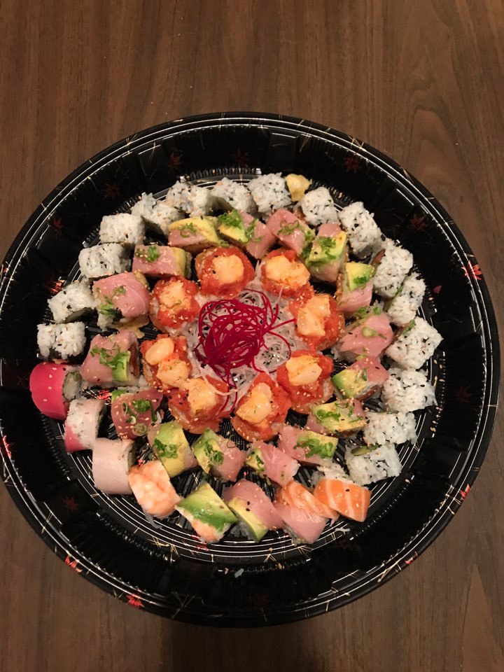 Bonsai Garden Sushi Bar | 19358 Soledad Canyon Rd, Santa Clarita, CA 91351, USA | Phone: (661) 251-9008