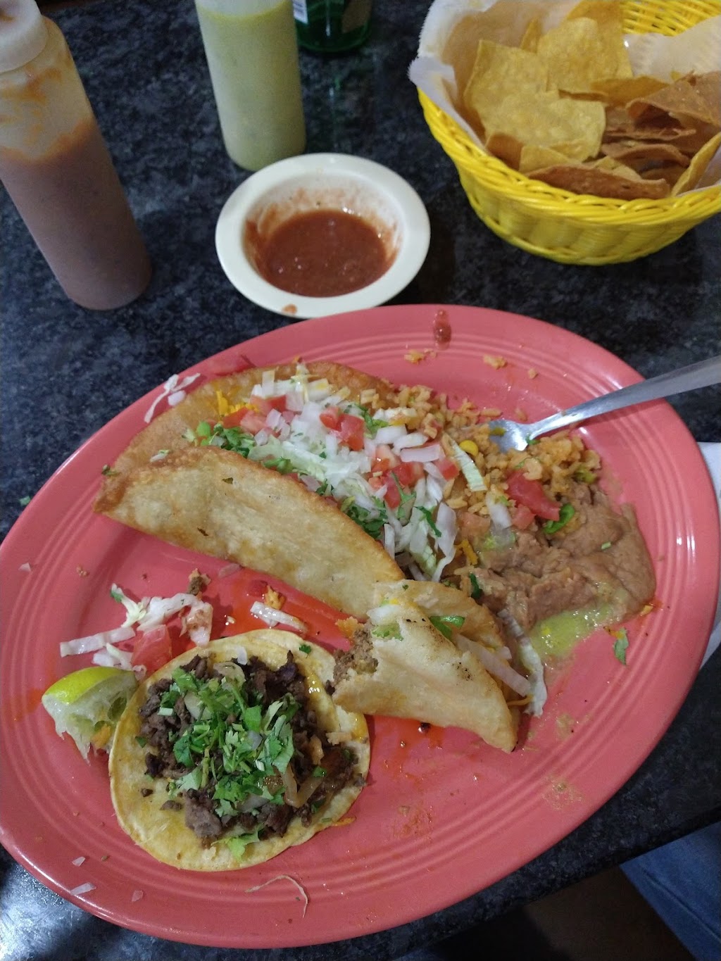 Taqueria Jalisco #8 | 5813 Weber Rd # A, Corpus Christi, TX 78413, USA | Phone: (361) 855-4787