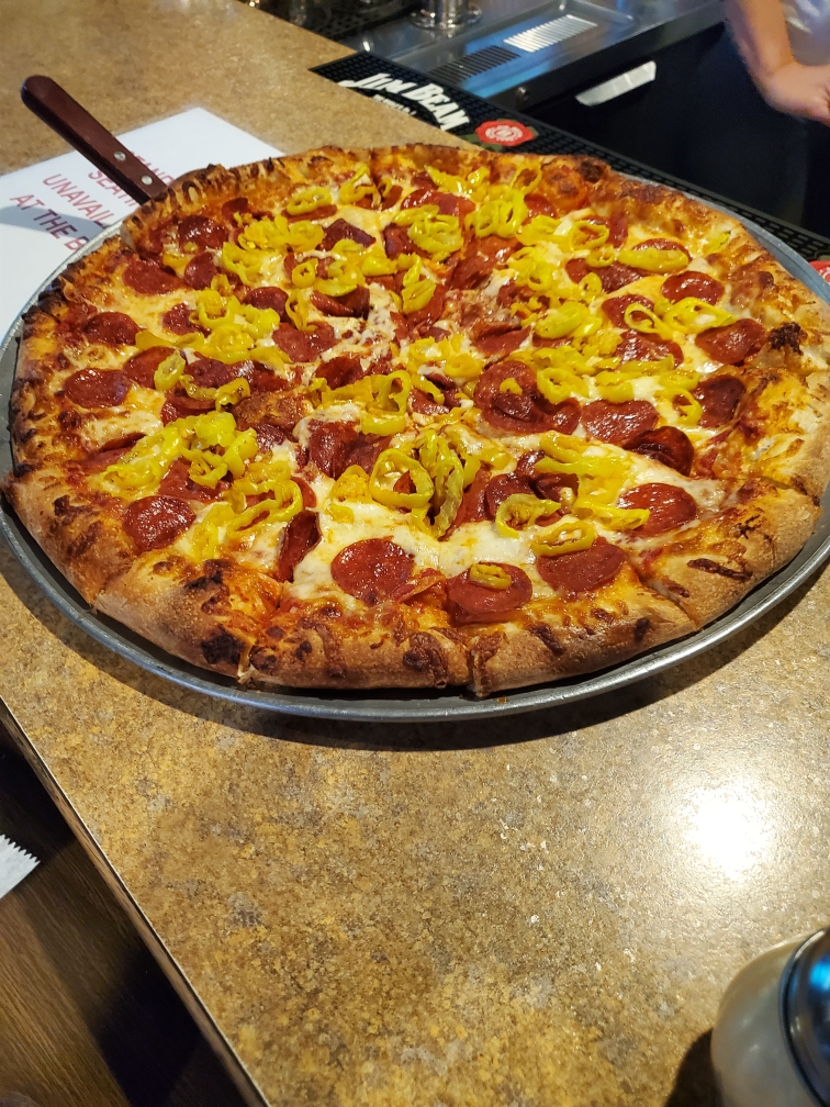 Mama Pepinos Pizza & Pub | 44 Monongahela Ave, Glassport, PA 15045, USA | Phone: (412) 672-0705