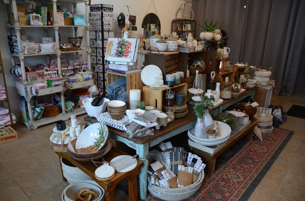 Kie&Kate Couture | 559 Spring Rd, Elmhurst, IL 60126, USA | Phone: (630) 501-0569 Kie&Kate Couture | 559 Spring Rd, Elmhurst, IL 60126, USA | Phone: (630) 501-0569