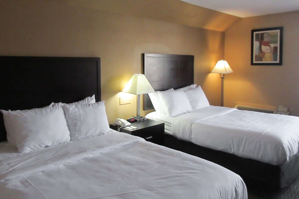 Quality Inn & Suites | 5410 Ridge Ave, Cincinnati, OH 45213 | Phone: (513) 631-8500