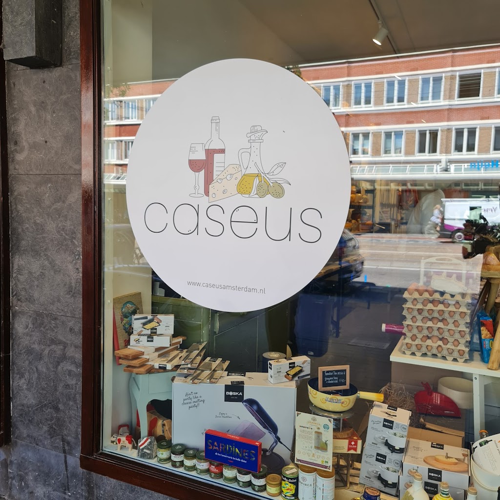 Caseus Amsterdam | HS, Jan Evertsenstraat 29, 1057 BM Amsterdam, Netherlands | Phone: 020 362 7181