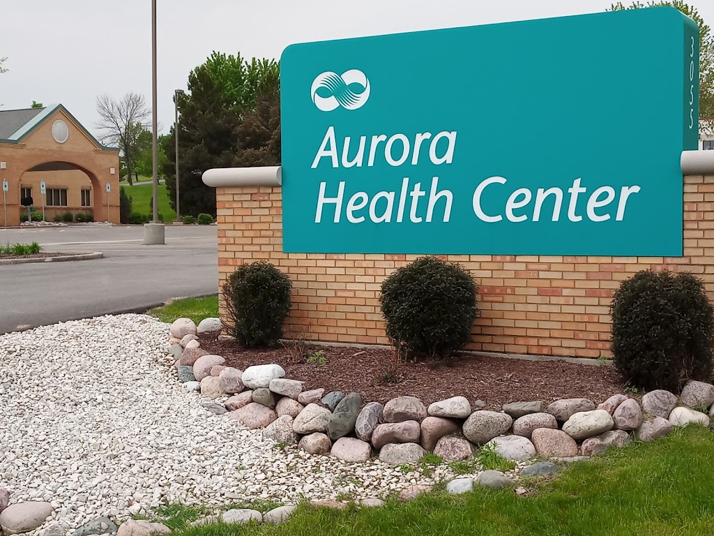 Aurora Health Center | 3055 Hubertus Rd, Hubertus, WI 53033, USA | Phone: (262) 628-9000