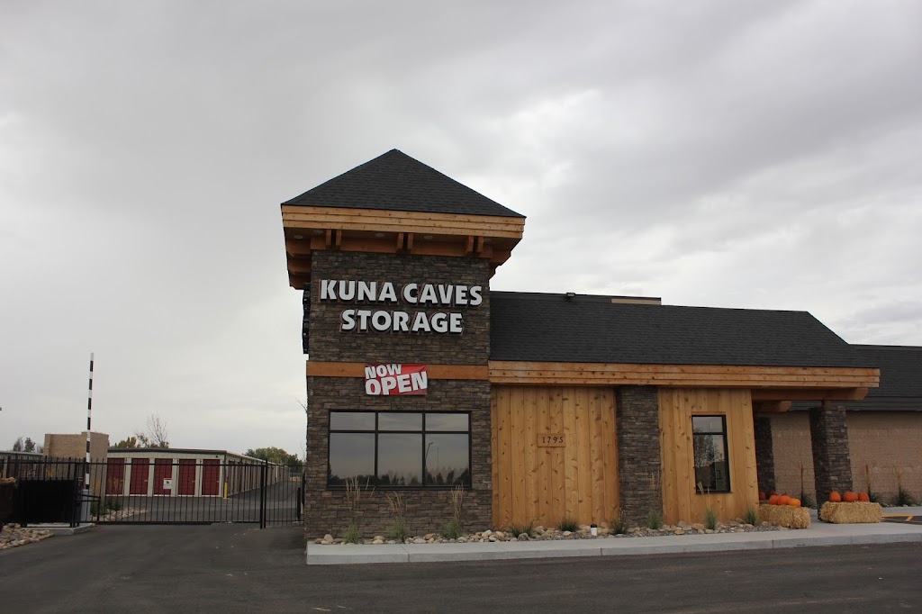 Kuna Caves Storage | 1795 W Deer Flat Rd, Kuna, ID 83634, USA | Phone: (208) 922-5507