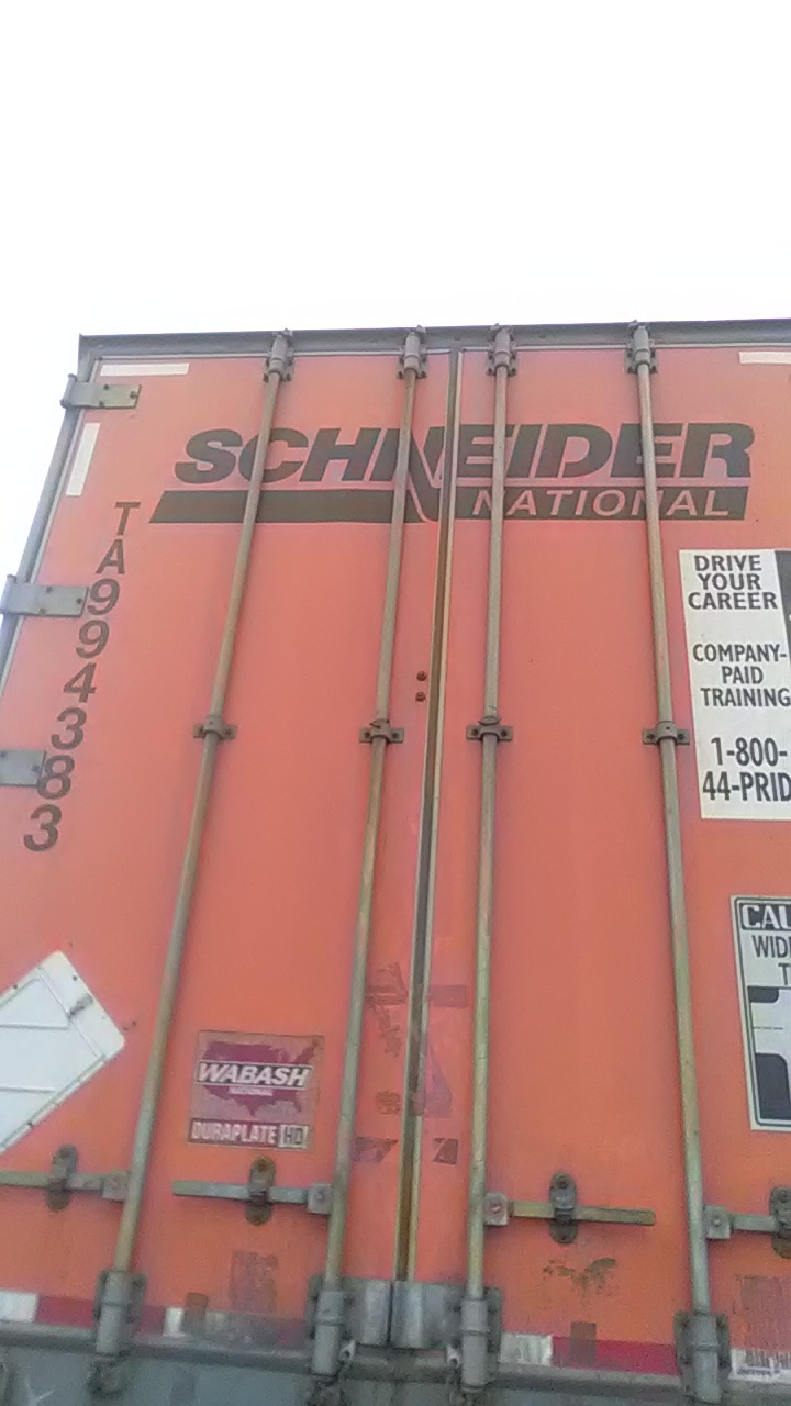 Schneider Truck Sales | 14405 Maquila Loop, Laredo, TX 78045 | Phone: (800) 635-9801