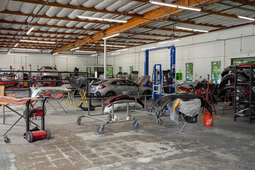 Auto Body Expressions Inc | 9734 Dino Dr, Elk Grove, CA 95624, USA | Phone: (916) 685-5078