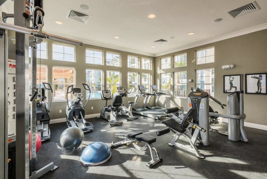 The Point at Bella Grove | 8310 Bella Grove Cir, Sarasota, FL 34243, USA | Phone: (941) 893-5041