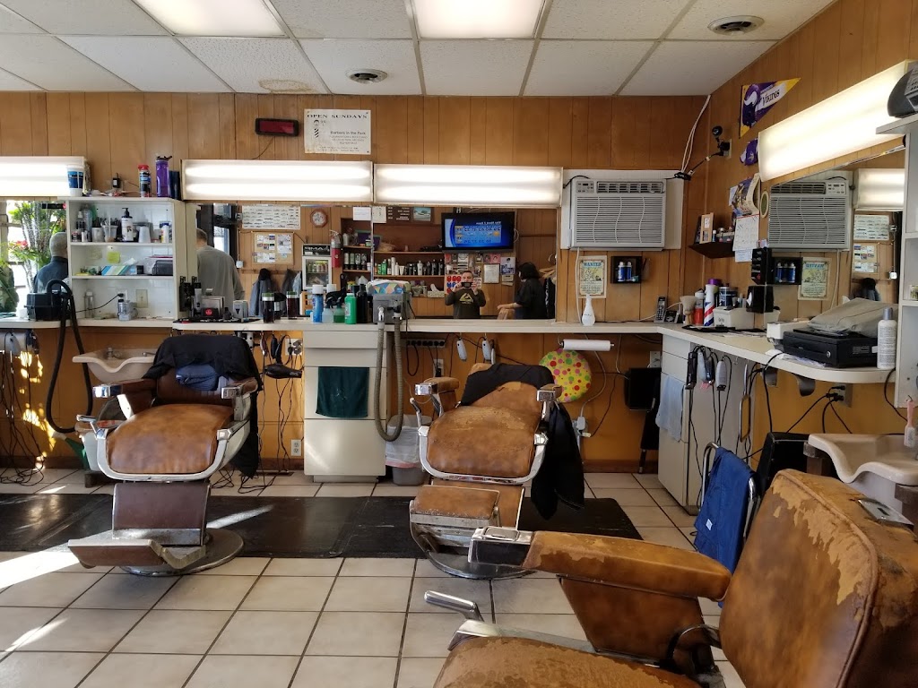 Barbers In the Park | 7128 Minnetonka Blvd, Minneapolis, MN 55426, USA | Phone: (952) 926-6633