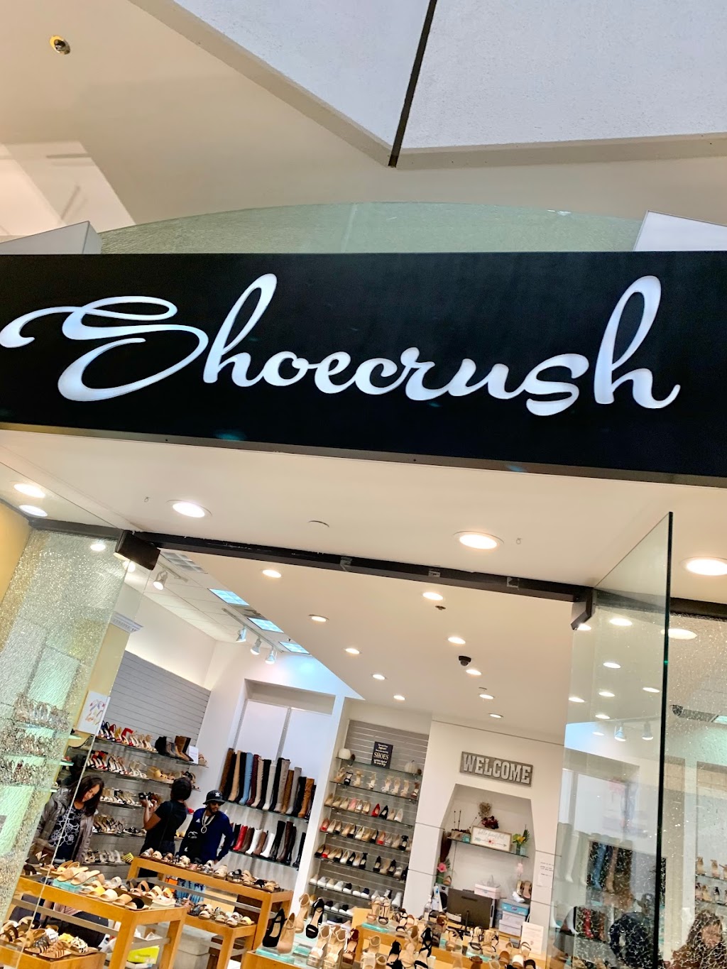 Shoe Crush | 1775 Montebello Town Center, Montebello, CA 90640, USA | Phone: (323) 720-4696