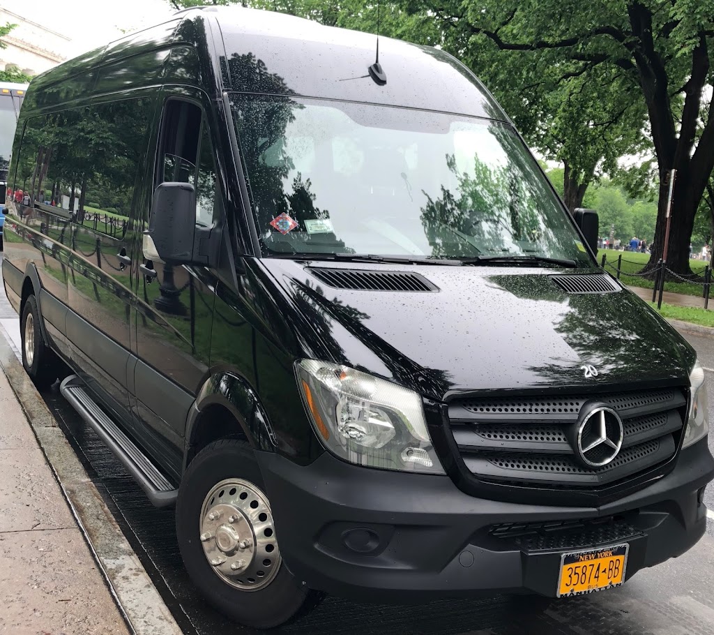 NY Travel Limo Corp. | 974 Fenworth Blvd, Franklin Square, NY 11010, USA | Phone: (516) 256-2892