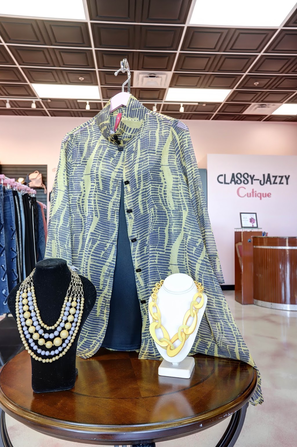 Classy-Jazzy Cutique | 16725 E Ave of the Fountains #106, Fountain Hills, AZ 85268, USA | Phone: (602) 697-0600