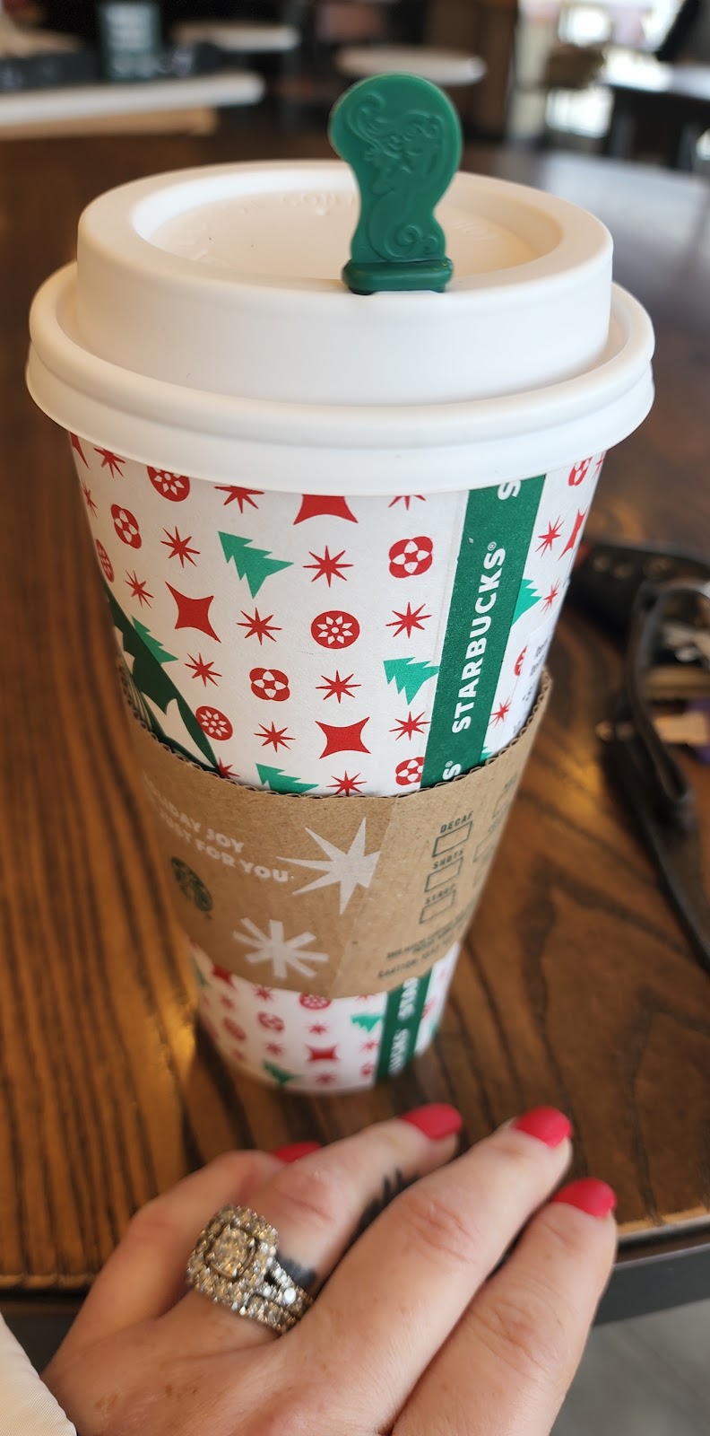 Starbucks | Marion Shoppes, 3101 S Western Ave, Marion, IN 46953, USA | Phone: (765) 662-3472