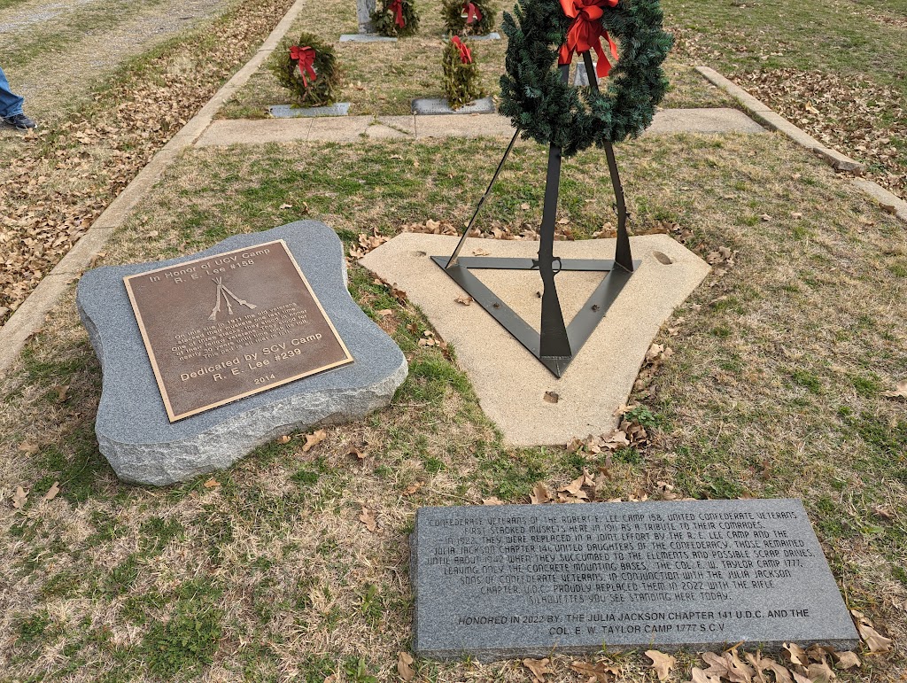 Oakwood Cemetery | Oakwood Cemetery, 701 Grand Ave, Fort Worth, TX 76164, USA | Phone: (817) 624-3531