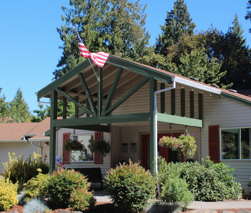 Forest Edge Apartments | 14155 S Beavercreek Rd, Oregon City, OR 97045, USA | Phone: (503) 655-6441
