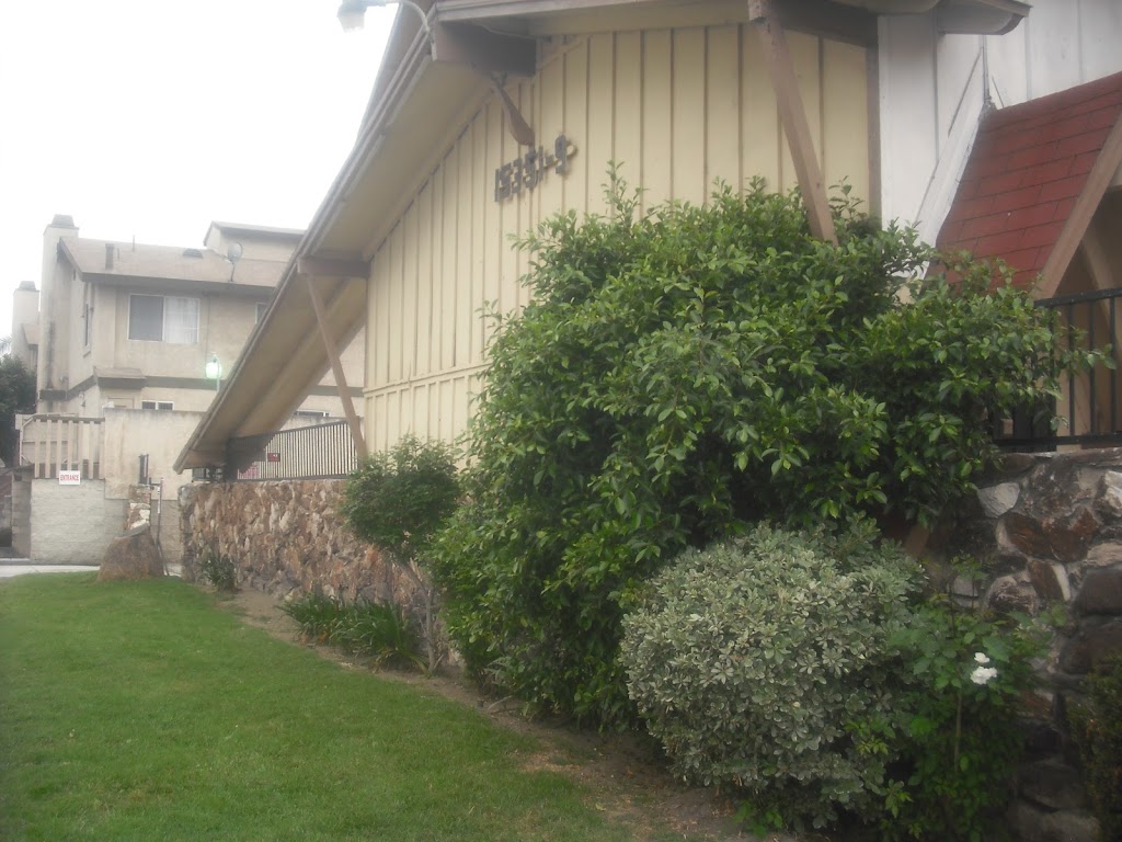 Pacific Palms Apartments | 15351 Woodruff Pl, Bellflower, CA 90706, USA | Phone: (213) 716-4416