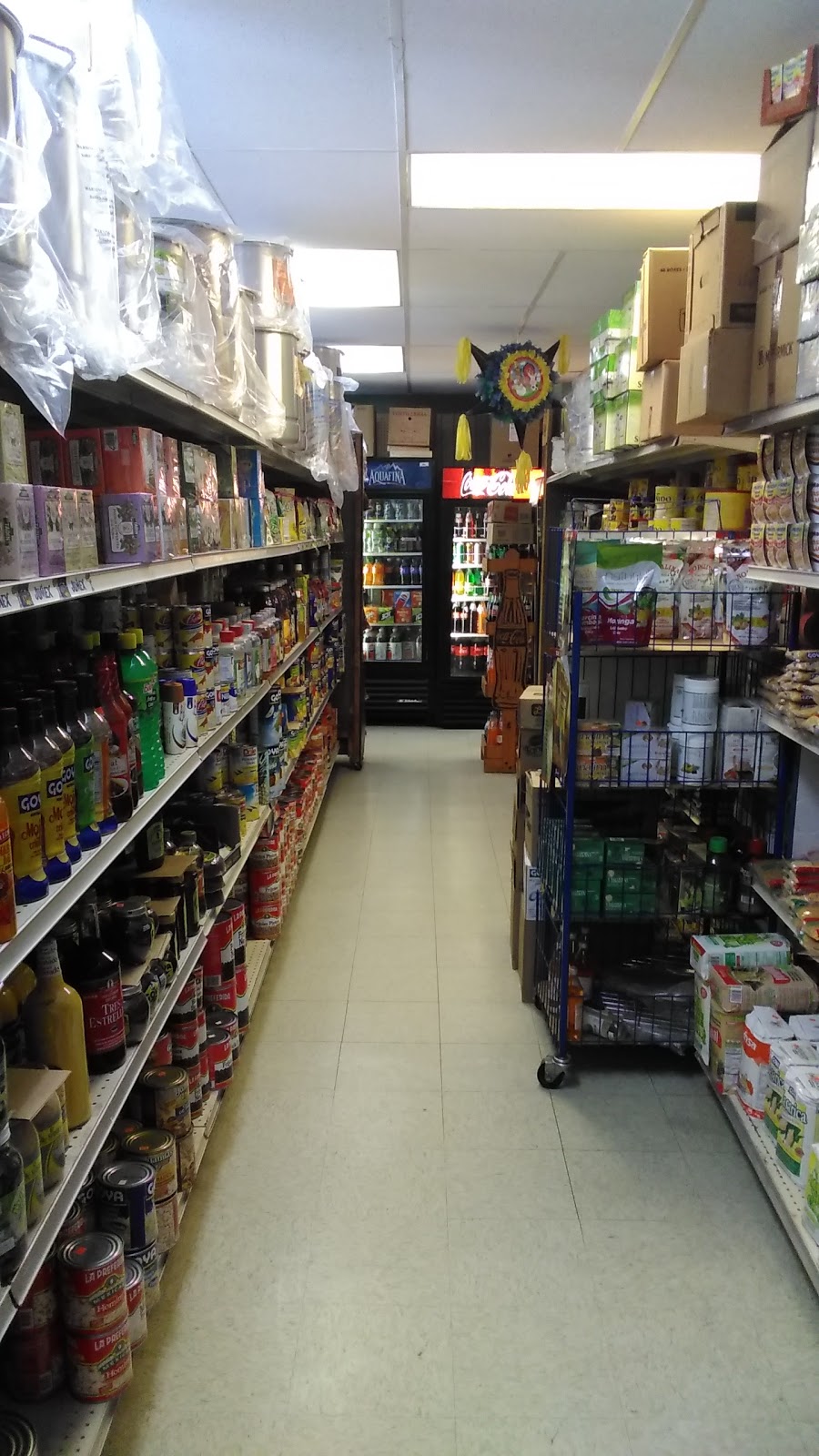 Supermercado Vargas | 818 S Lake St, Mundelein, IL 60060, USA | Phone: (847) 949-7414