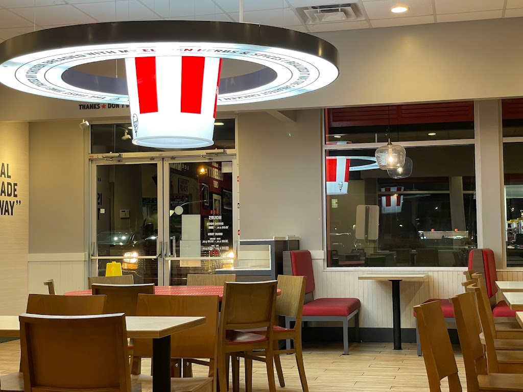 KFC | 401 S Main St, Ashland City, TN 37015, USA | Phone: (615) 792-6163