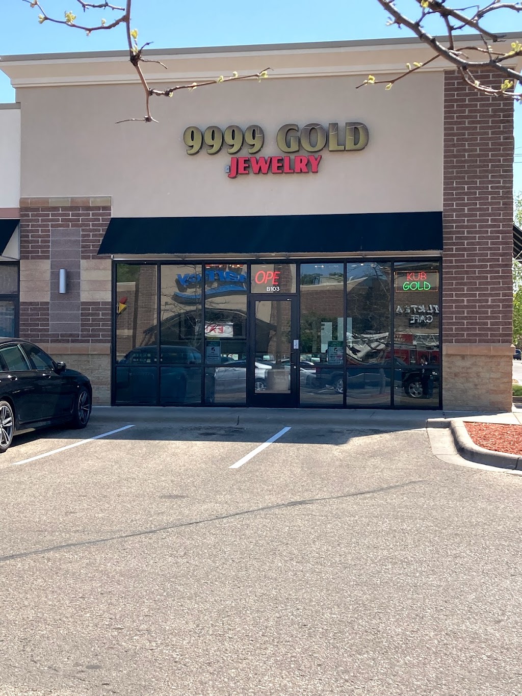 9999 Gold Jewelery | 1151 Clarence St #103, St Paul, MN 55106, USA | Phone: (651) 269-3669