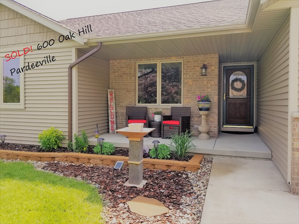 First Weber Realtors - Scotty Smith | 129 N Main St, Pardeeville, WI 53954, USA | Phone: (608) 429-3565