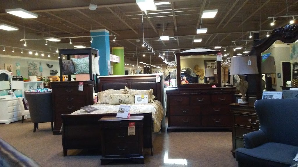 The Furniture Mart | 5401 E River Rd, Fridley, MN 55421, USA | Phone: (763) 571-9649