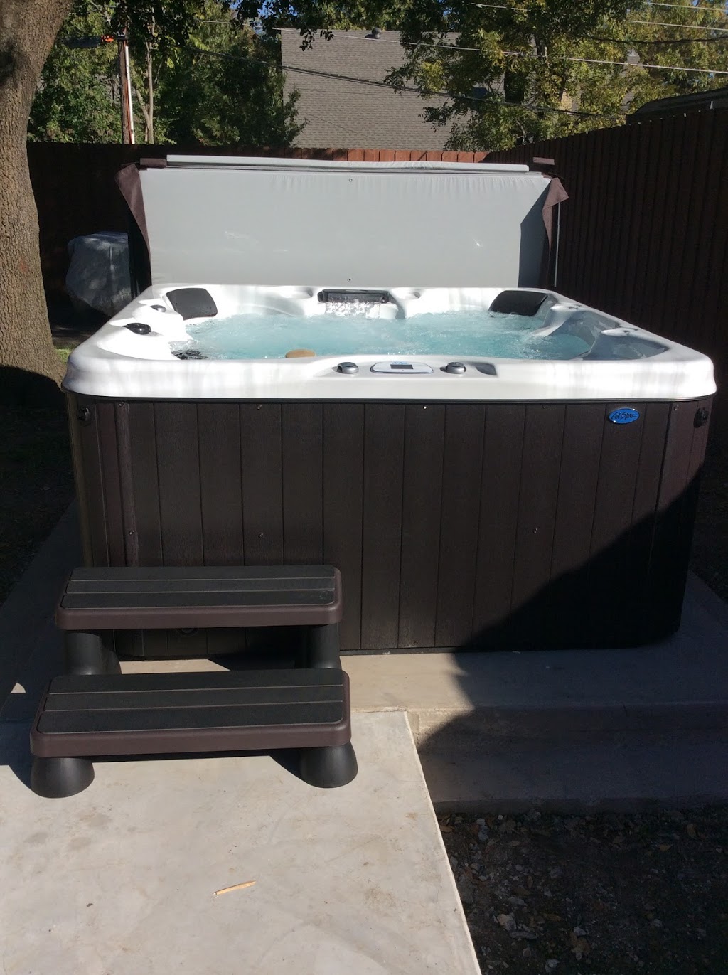 Hot Tubs and Swim Spas - Dallas | 3544 Forest Ln Suite A, Dallas, TX 75234, USA | Phone: (214) 357-0446