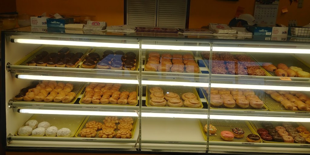 The Donut House | 1130 Suite-A, Freeway Dr., Reidsville, NC 27320, USA | Phone: (336) 908-8732