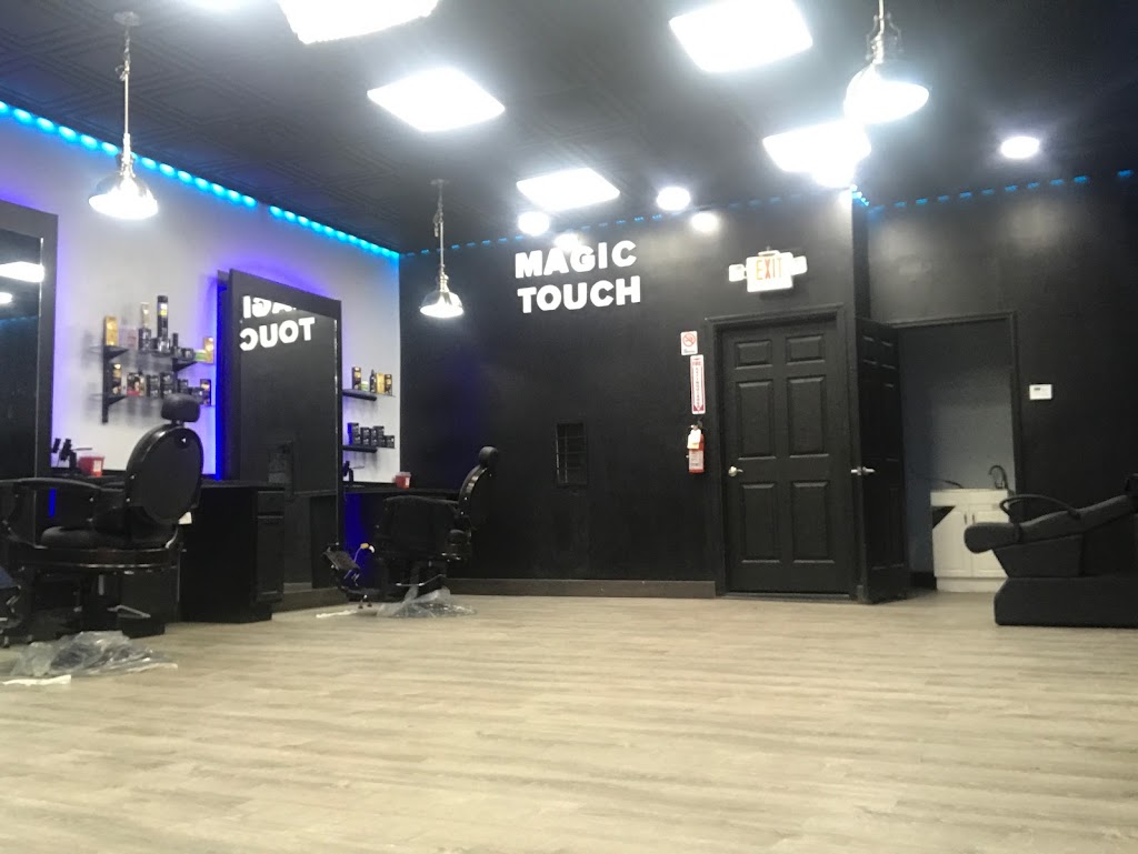 MAGIC TOUCH CUTZ | 11459 Conant, Hamtramck, MI 48212, USA | Phone: (313) 775-9872