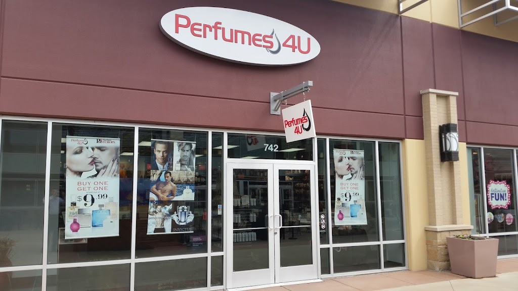 Perfumes 4U | 18527 Outlet Blvd Suite 742, Chesterfield, MO 63005 | Phone: (636) 778-9953