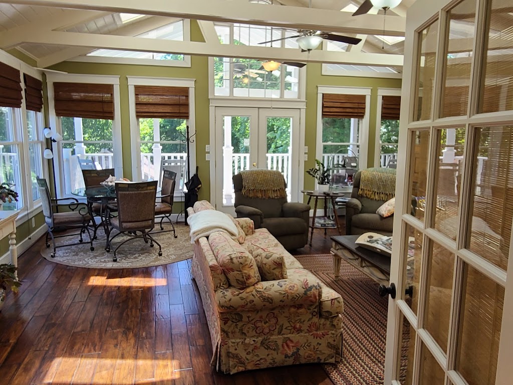 Magnolia House Bed & Breakfast | 1317 Columbia Ave, Franklin, TN 37064, USA | Phone: (615) 794-8178