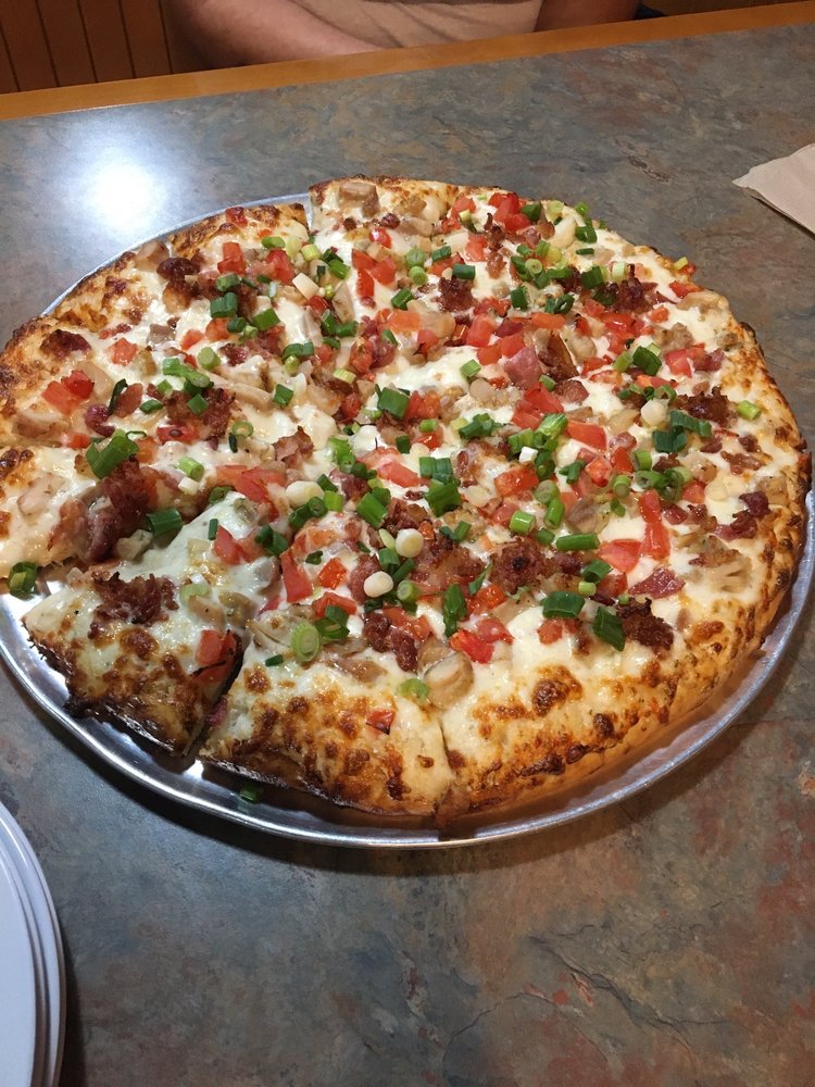 Mountain Mikes Pizza | 2919 W Capitol Ave, West Sacramento, CA 95691, USA | Phone: (916) 372-8984