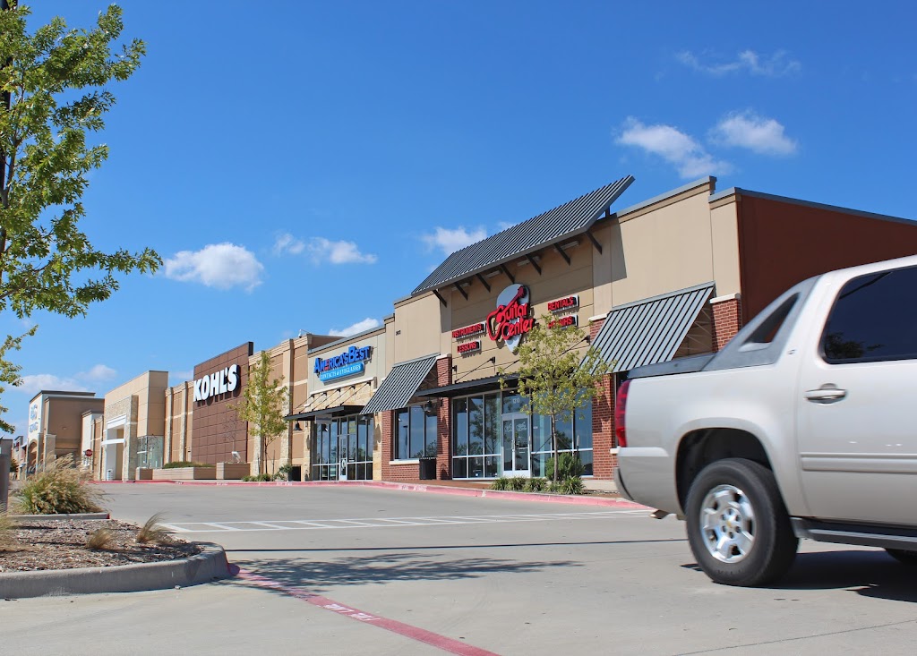 Rayzor Ranch Marketplace | 2907 W University Dr, Denton, TX 76207, USA | Phone: (713) 693-1400