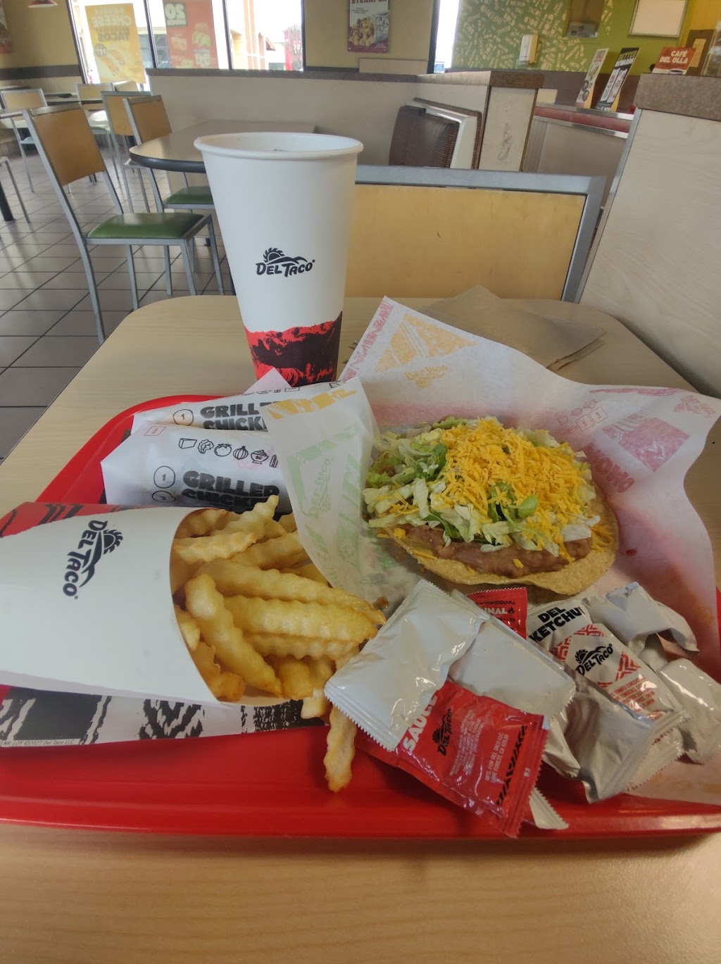 Del Taco | 5348 W Cypress Ave, Visalia, CA 93277, USA | Phone: (559) 732-3899