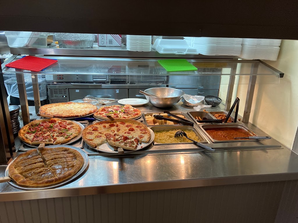 Sams Pizza Etc | 220 N Main St, Walnut Cove, NC 27052, USA | Phone: (336) 591-5922