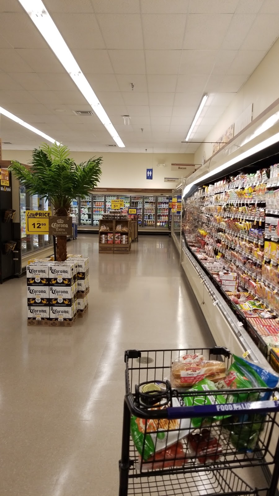 Kings Supermarkets | 400 El Camino Ave, Sacramento, CA 95815, USA | Phone: (916) 922-5866