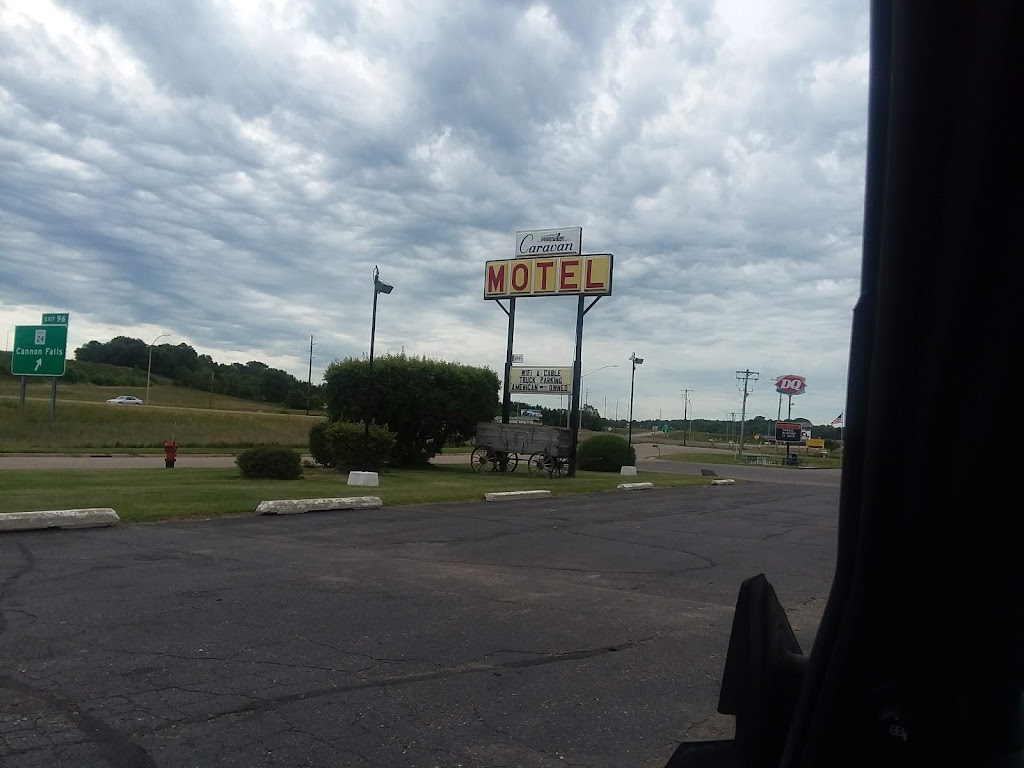 Caravan Motel | 31913 64th Ave, Cannon Falls, MN 55009, USA | Phone: (507) 263-4777