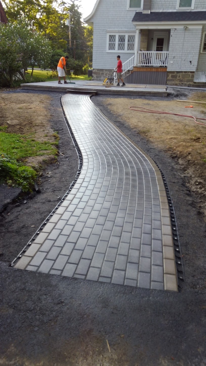 Pusatere Landscapes | 24 Thacher St, Albany, NY 12207, USA | Phone: (518) 703-0300