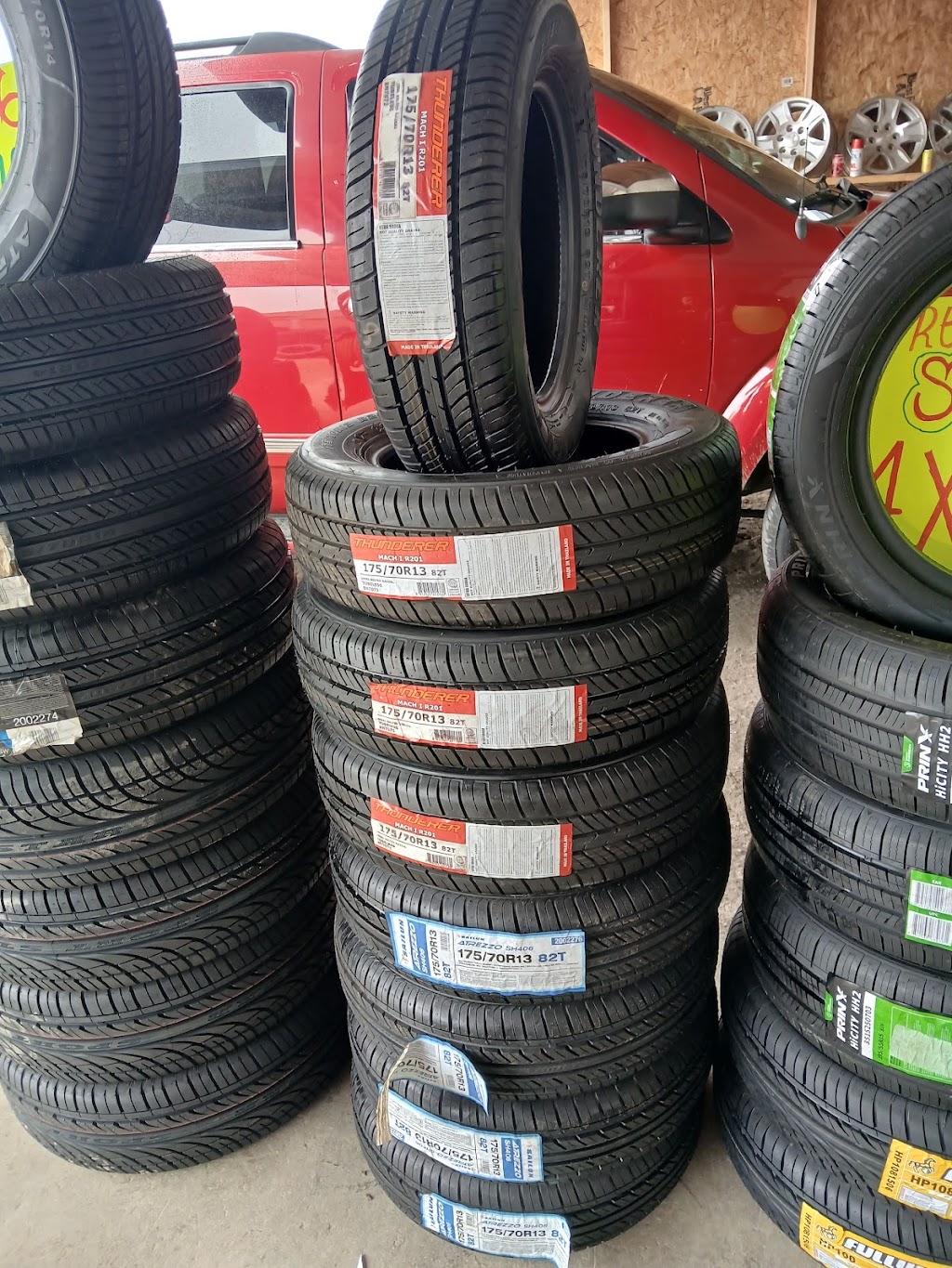 ramirez wheel and tires | 2594 Windy Hill Rd, Kyle, TX 78640, USA | Phone: (512) 554-2337