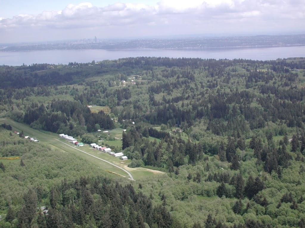 Vashon Municipal Airport-2S1 | 11130 SW Cove Rd, Vashon, WA 98070, USA | Phone: (206) 463-3142