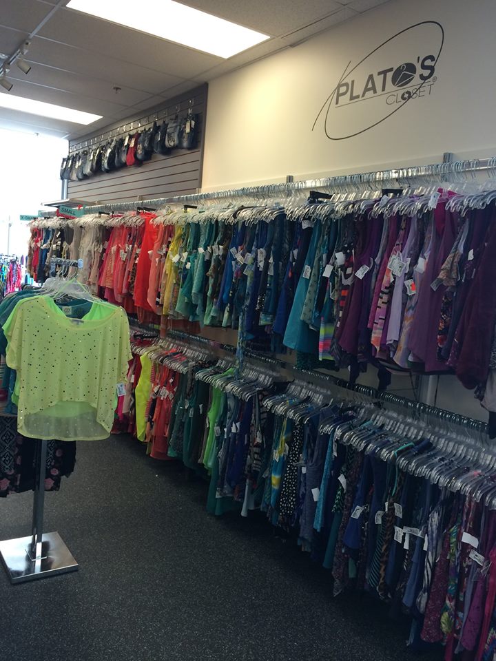 Platos Closet | 10212 Colerain Ave, Cincinnati, OH 45251, USA | Phone: (513) 741-7892