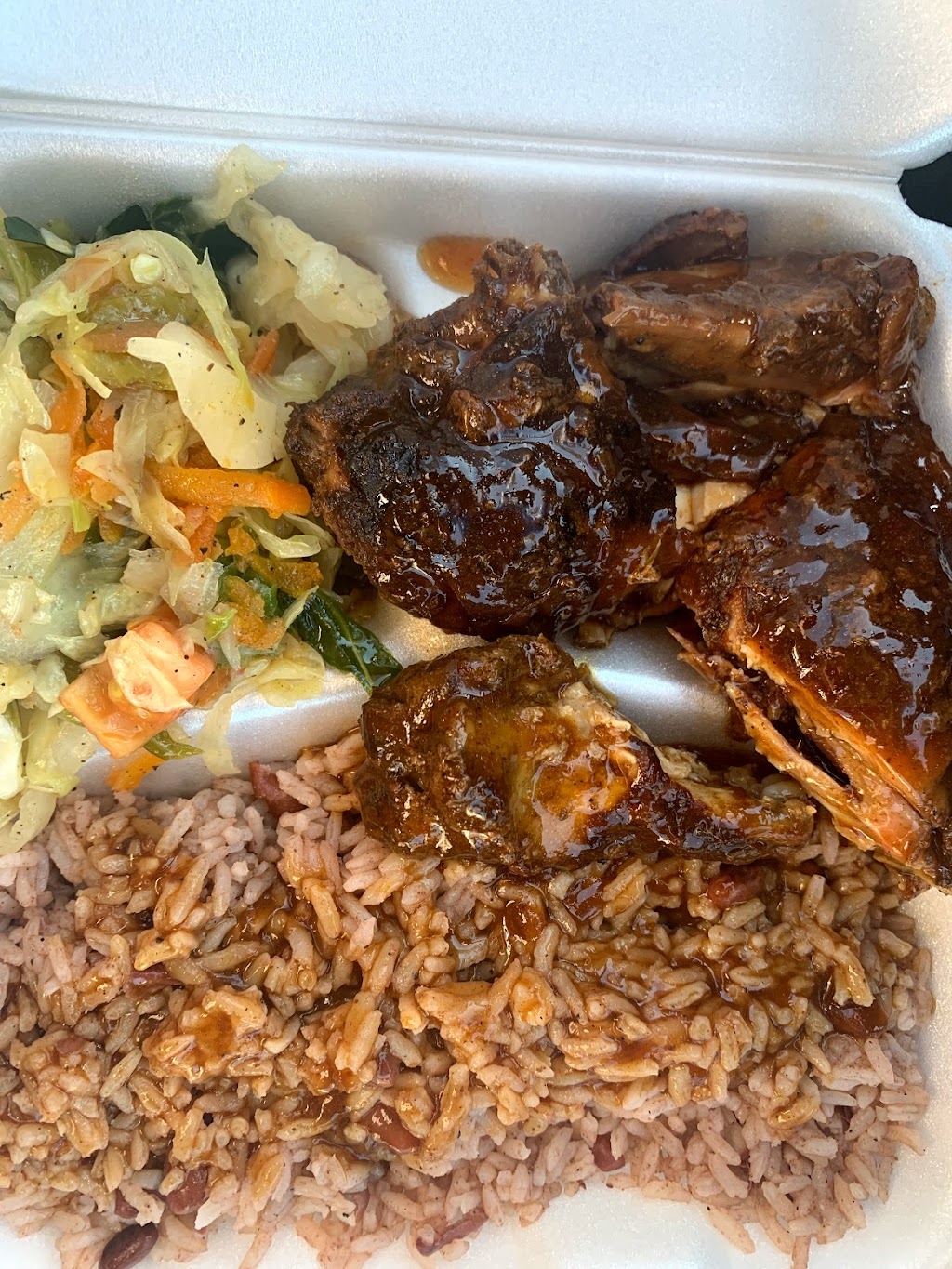 Taste of Jamaica | 5104 Mayfield Rd, Cleveland, OH 44124, USA | Phone: (440) 565-7230