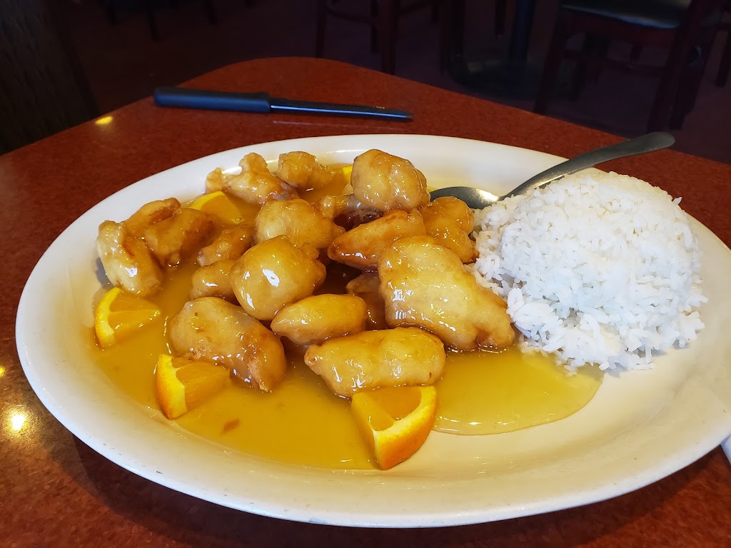 Golden Crown Chinese Restaurant | 14587 60th St N, Stillwater, MN 55082, USA | Phone: (651) 439-7801