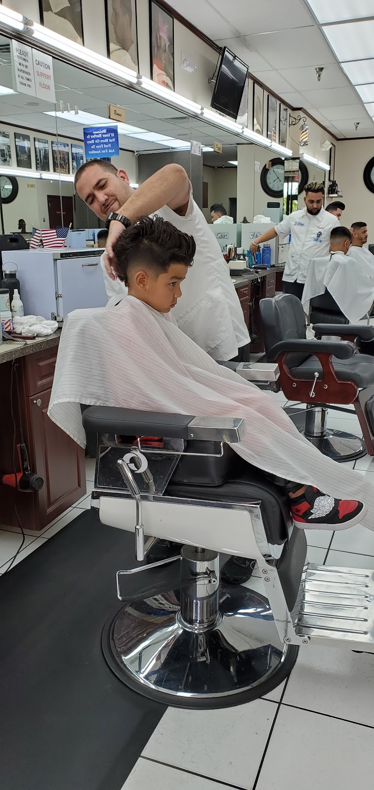 The Edge Barber Shop | 5568 S Flamingo Rd, Cooper City, FL 33330, USA | Phone: (954) 434-0537