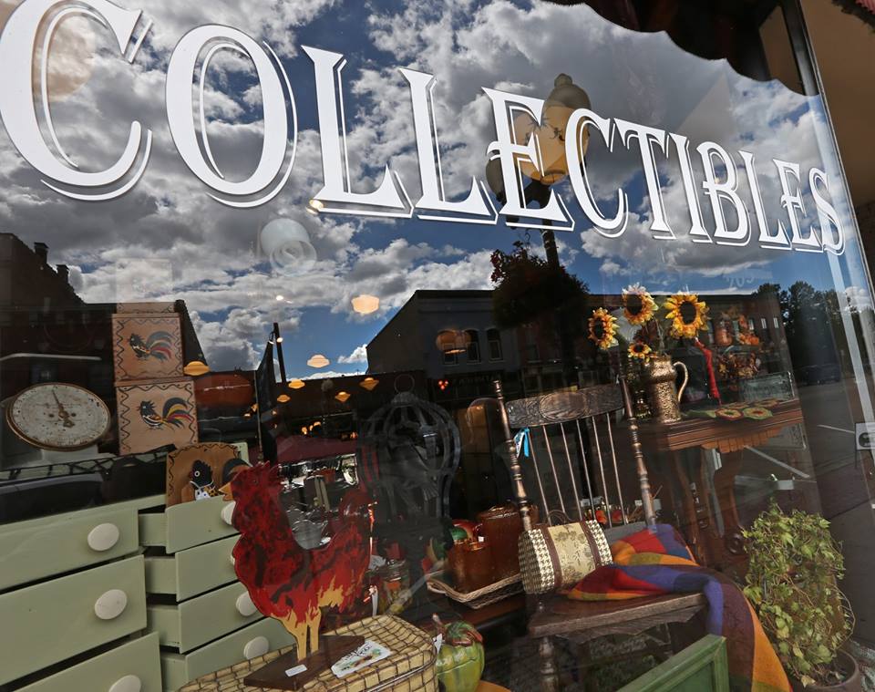 Countryside Collectibles Mall | 219 Chatham Sq, Siler City, NC 27344, USA | Phone: (919) 742-2013