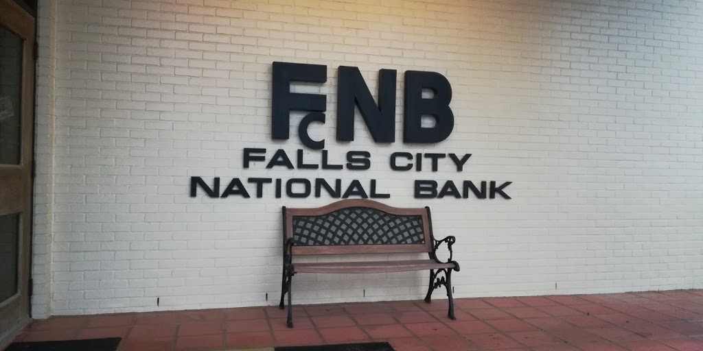 Falls City National Bank | 100 W Front St, Falls City, TX 78113, USA | Phone: (830) 254-3573