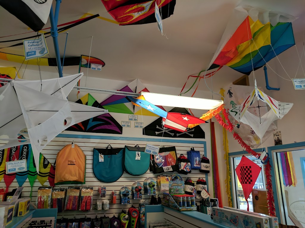 Flying Smiles Kites | 1159 Austin St F, Corolla, NC 27927 | Phone: (252) 453-8442