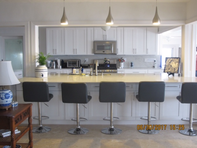 White Shaker Kitchen Cabinets | 2300 W Copans Rd #4, Pompano Beach, FL 33069, USA | Phone: (954) 800-5551