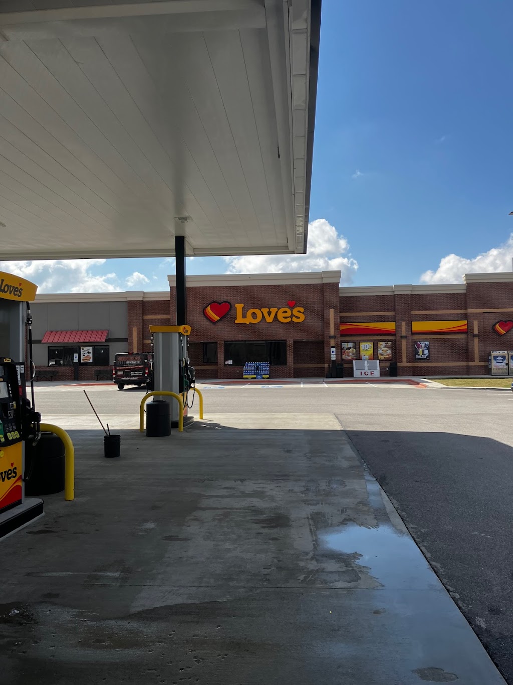 Loves Travel Stop | 4898 Shuffel St NW, North Canton, OH 44720, USA | Phone: (330) 526-7126