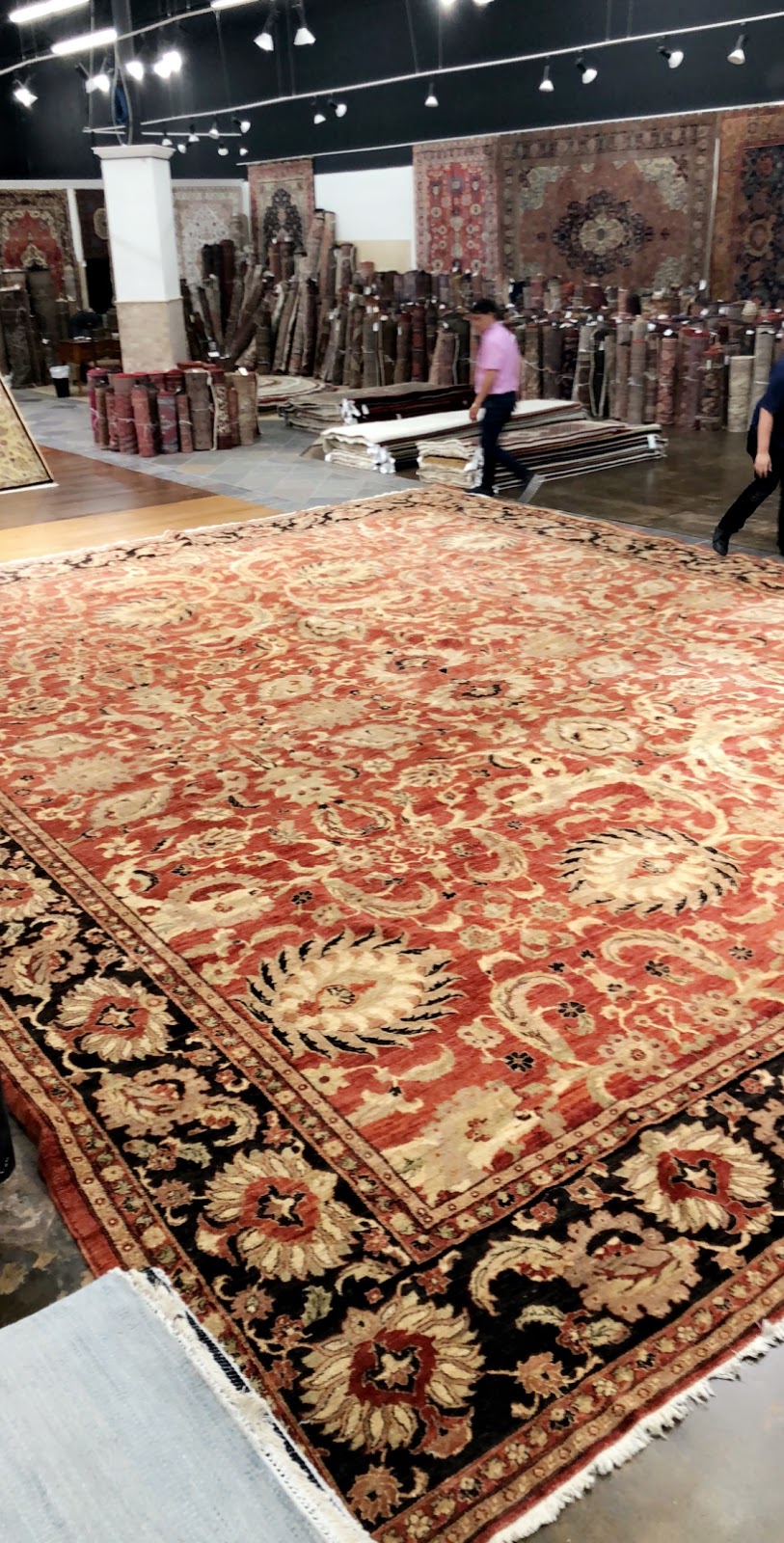 International Rugs | 4501 Alpha Rd, Farmers Branch, TX 75244, USA | Phone: (972) 385-8000