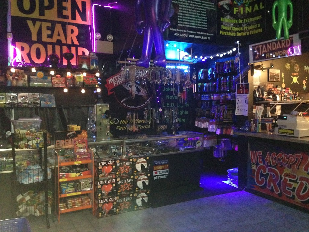 Intergalactic Fireworks | 1480 Lincoln Hwy, Langhorne, PA 19047, USA | Phone: (215) 752-5600